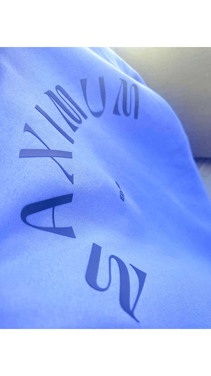 MAXIMUM CURVE HOODIE - Image 10