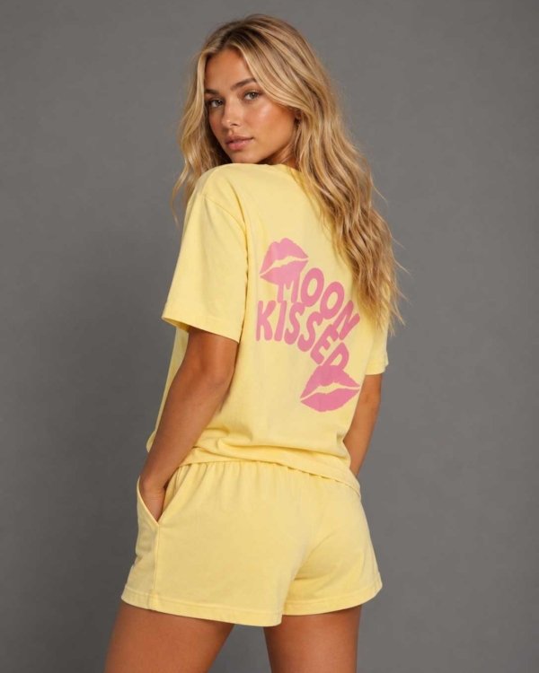 cute graphic tees for women